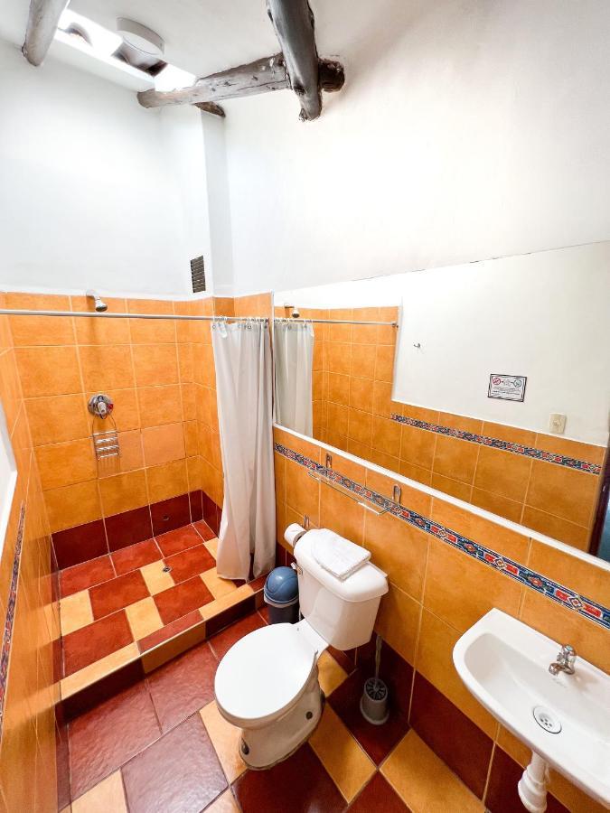 Hostal Teatro Inka กุสโก ภายนอก รูปภาพ